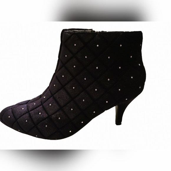 NWOB Ccomfort size 11W black booties - Picture 15 of 16